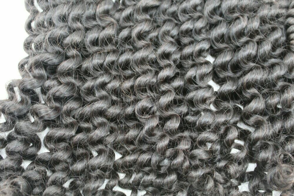 18” Vietnamese Deep Curl Hair Extensions - Image 2